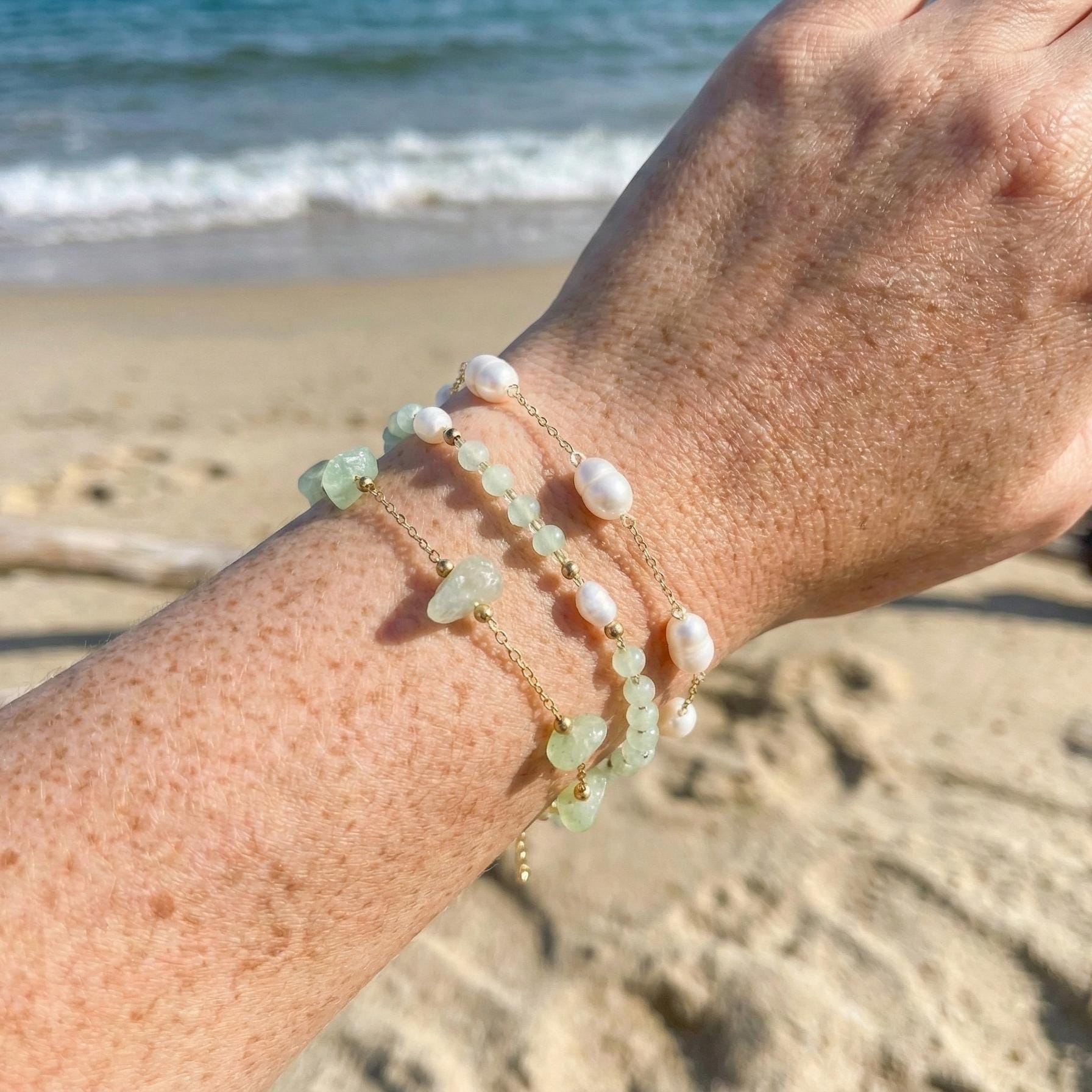 Waterproof Green Jade & Freshwater Pearl Bracelet, Minimal Gold Beaded Bracelet, Dainty Natural Stone Jewelry, Everyday Summer Accessories