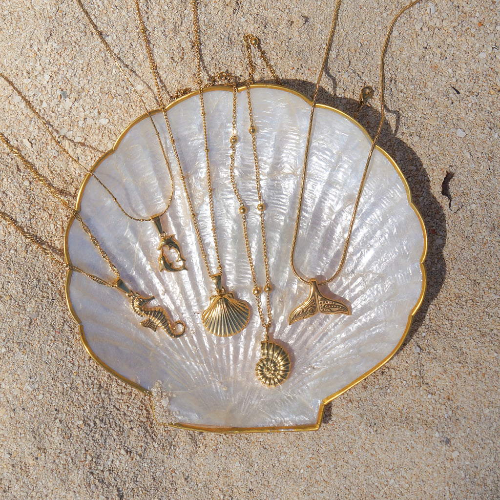 Sea Snail Charm Necklace - angle and texture detail (4)