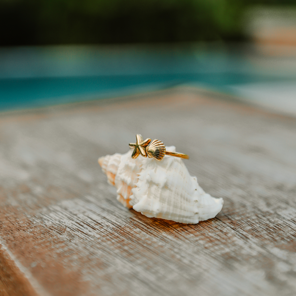 Starfish & Seashell Ring