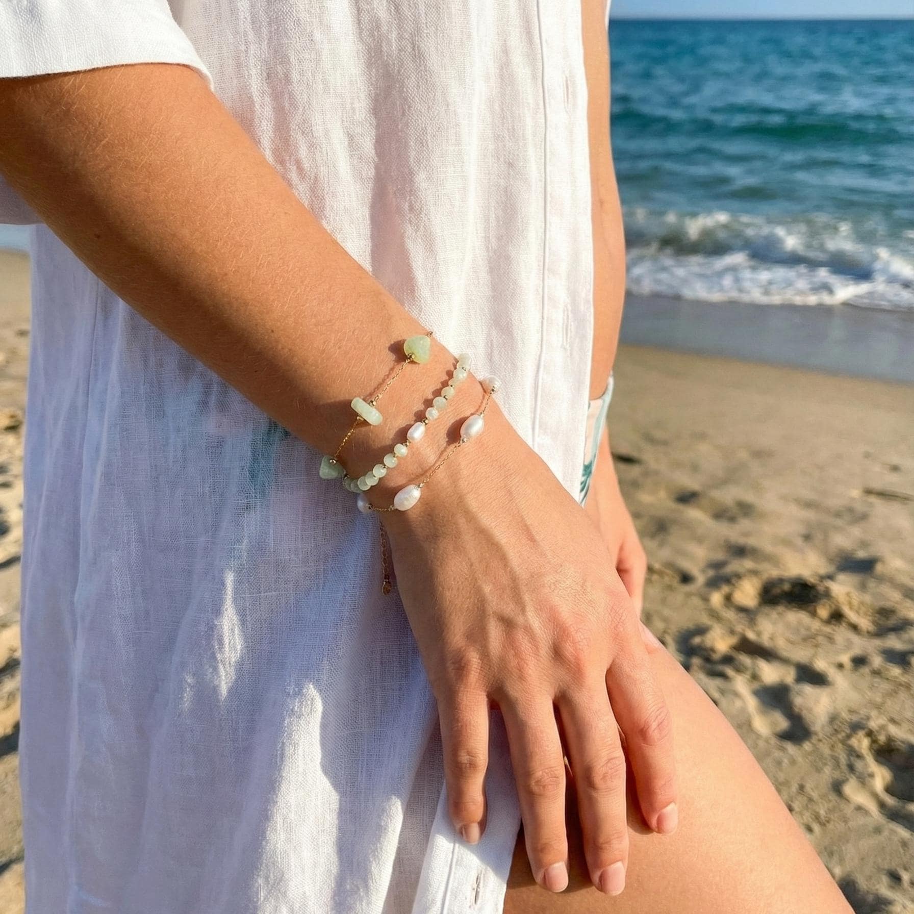 Waterproof Green Jade & Freshwater Pearl Bracelet, Minimal Gold Beaded Bracelet, Dainty Natural Stone Jewelry, Everyday Summer Accessories