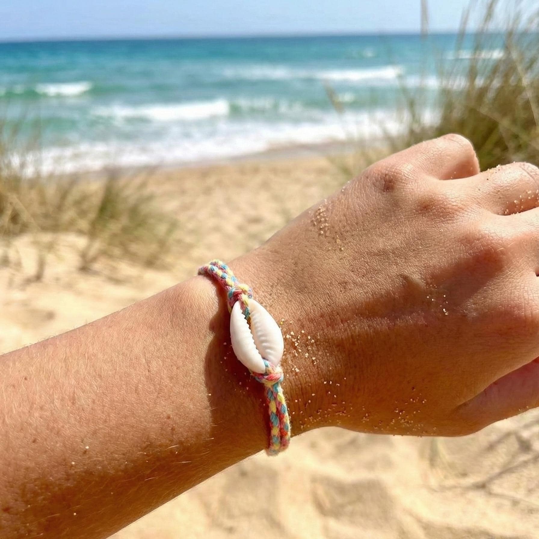 Boho Cowrie Shell Bracelet, Colorful Braided Friendship Bracelet, Beach Summer Anklet or Wrist Bracelet, Adjustable Shell Jewelry