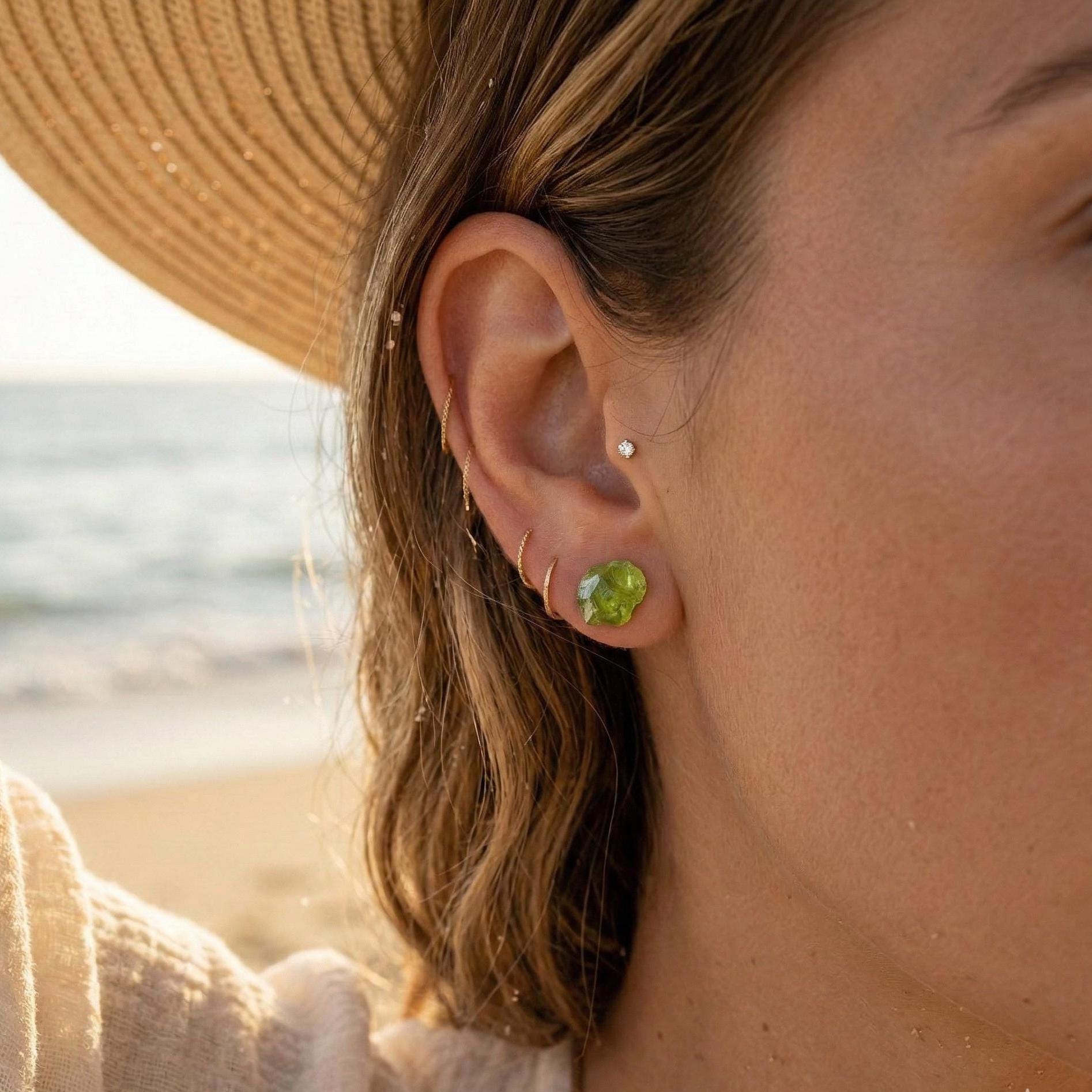 Raw Green Crystal Stud Earrings, Natural Gemstone Earrings, Waterproof 925 Needle, Spiritual Healing Stone Studs, Organic Crystal Jewelry