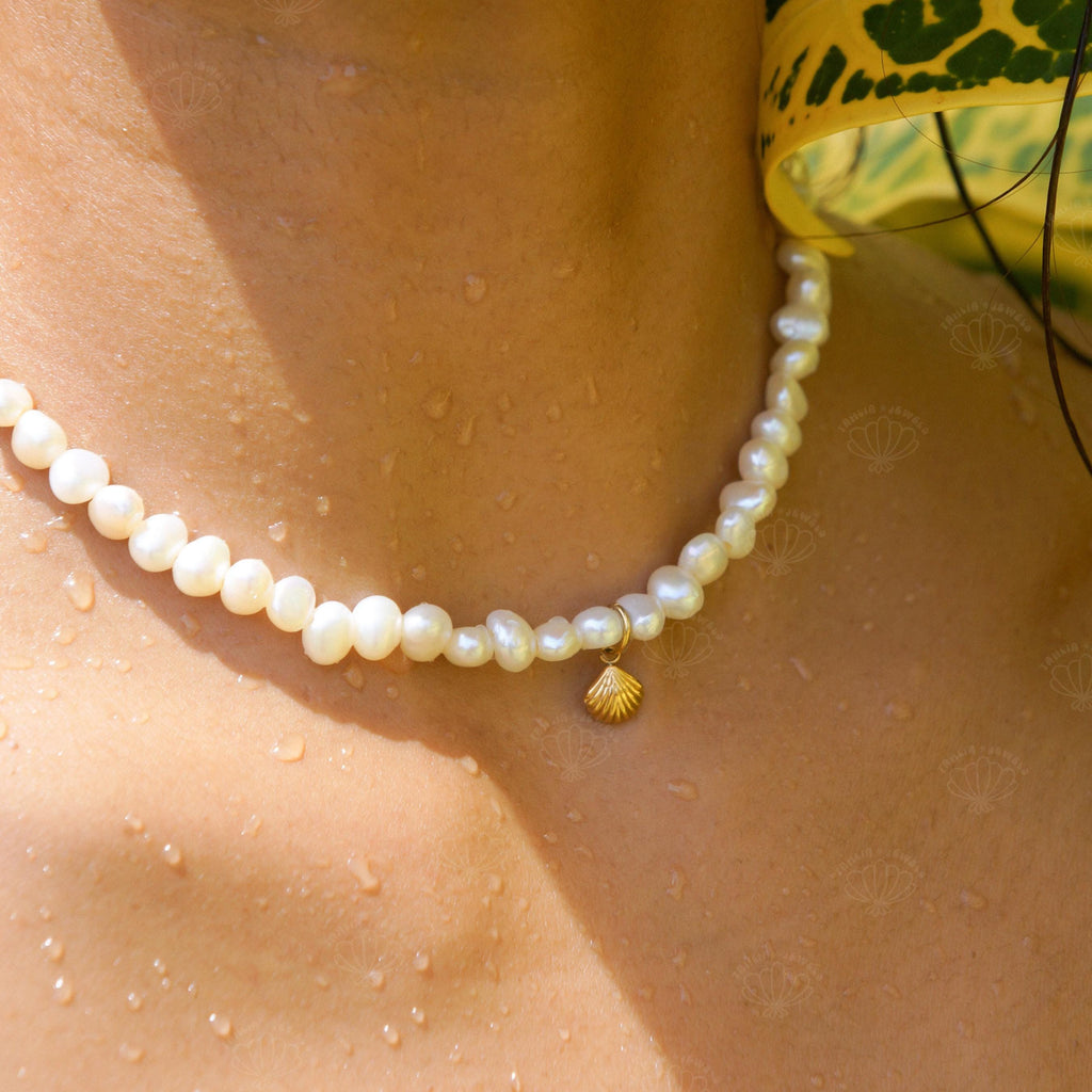 Dainty Shell Necklace - scale and proportion view on skin (6)