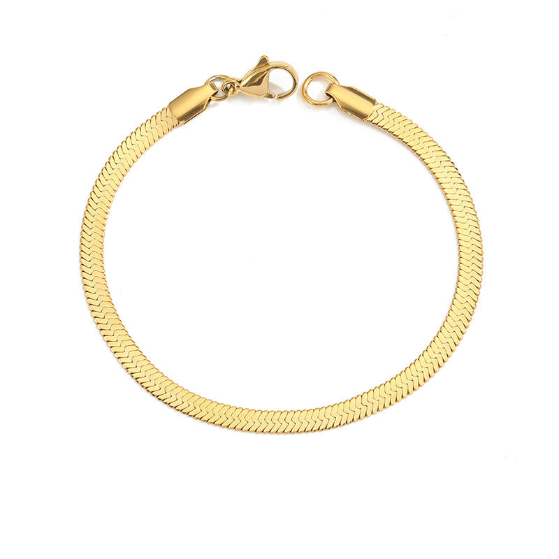 Herringbone Chain Bracelet, detail view